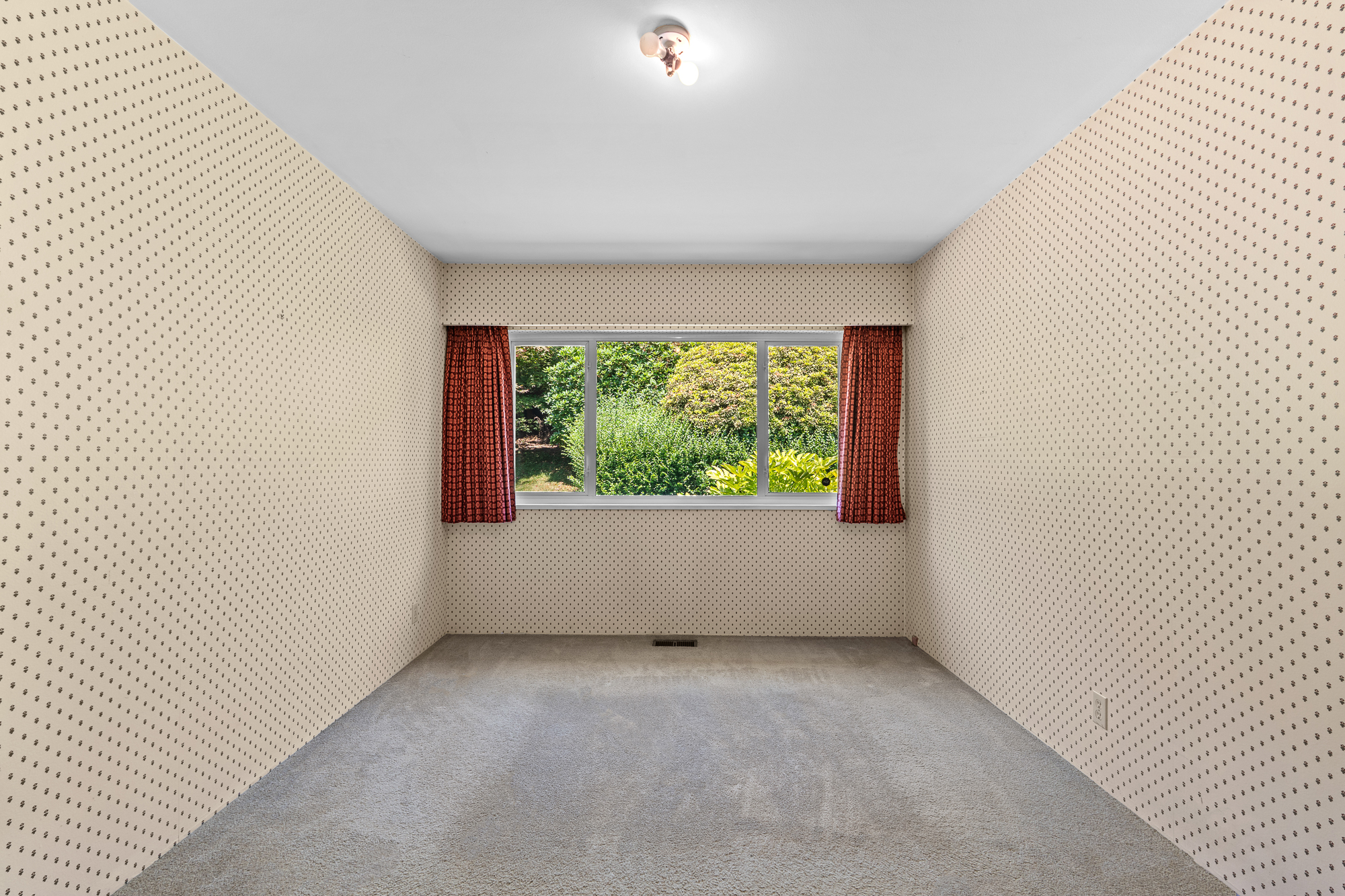 1850 Rosebery Avenue